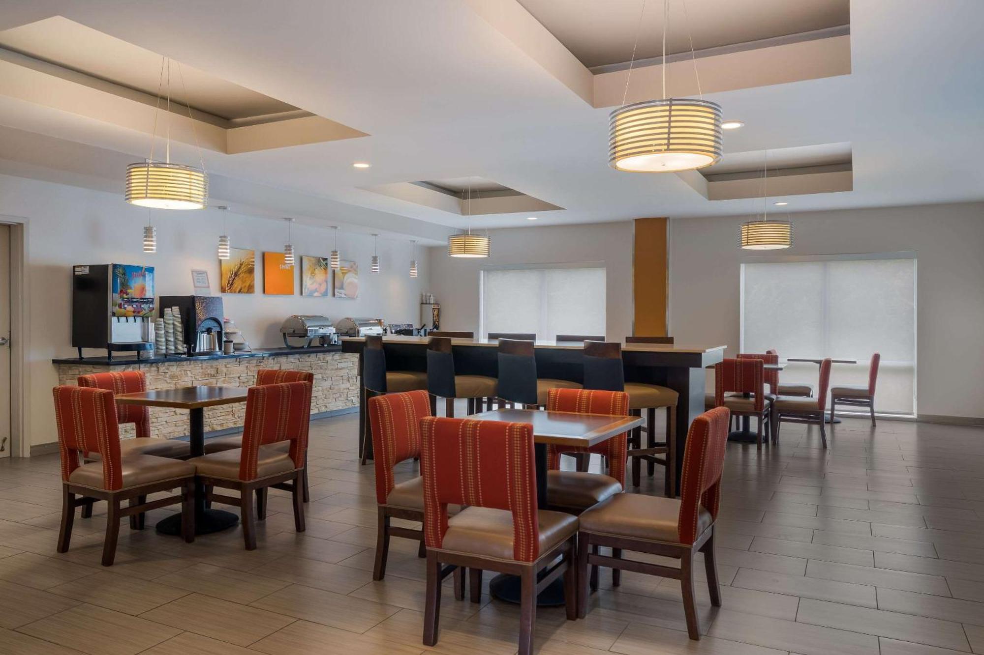 Comfort Suites Denham Springs Eksteriør bilde